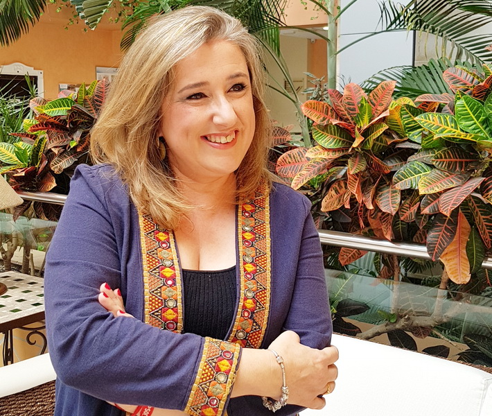 Roco Palacios, candidata del PSOE, encara las Municipales con el chute de optimismo que les ha dejado el resultado de las Generales en Almucar